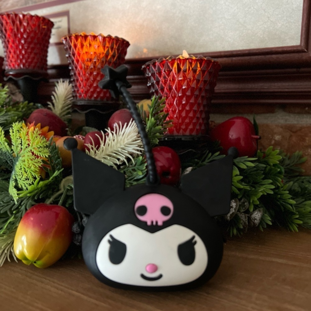 Sanrio Hello Kitty Kuromi Black Silicone Coin Purse With Zipper